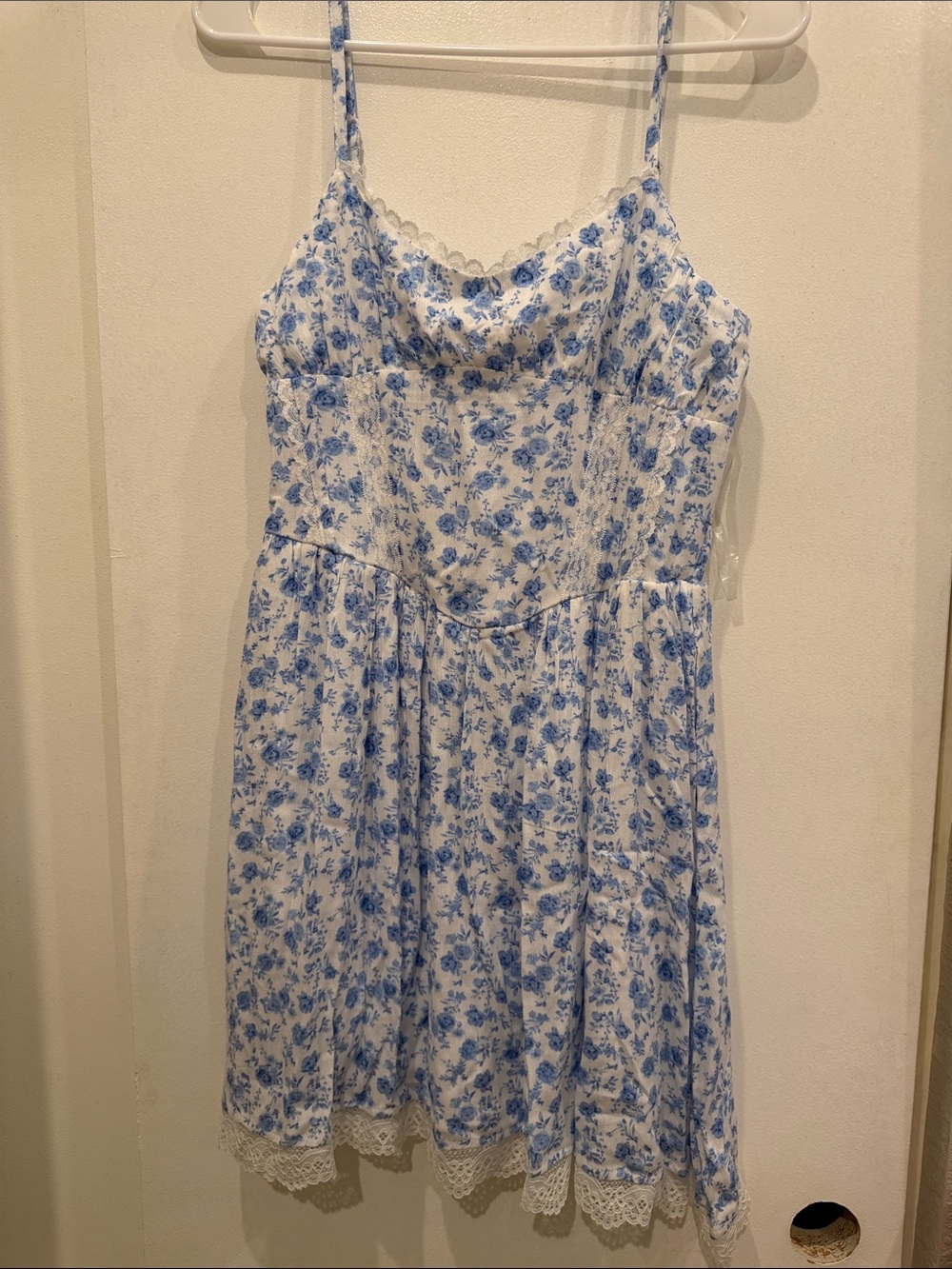RSQ White and Blue Floral Dress